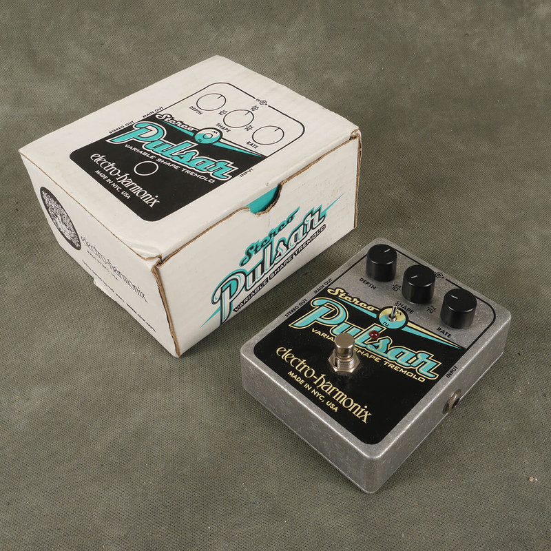EHX Pulsar Stereo Tremolo FX Pedal w/Box - 2nd Hand