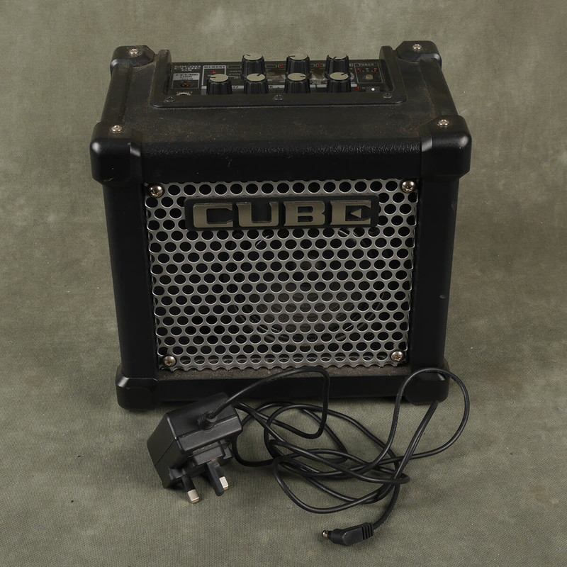 Roland Cube GX Combo Amplifier - 2nd Hand