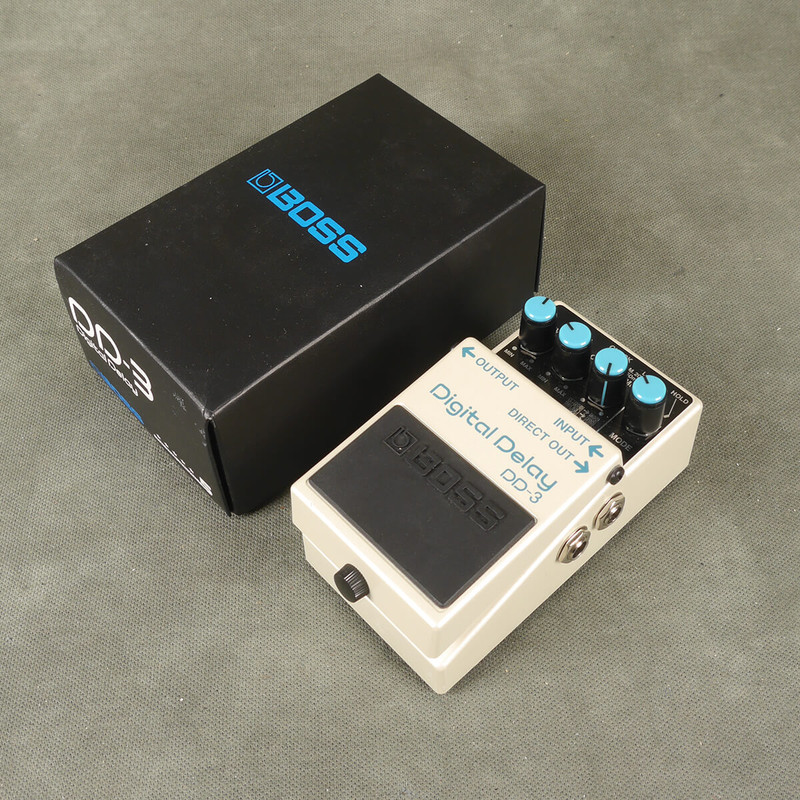 Boss DD-3 Delay FX Pedal w/Box - 2nd Hand