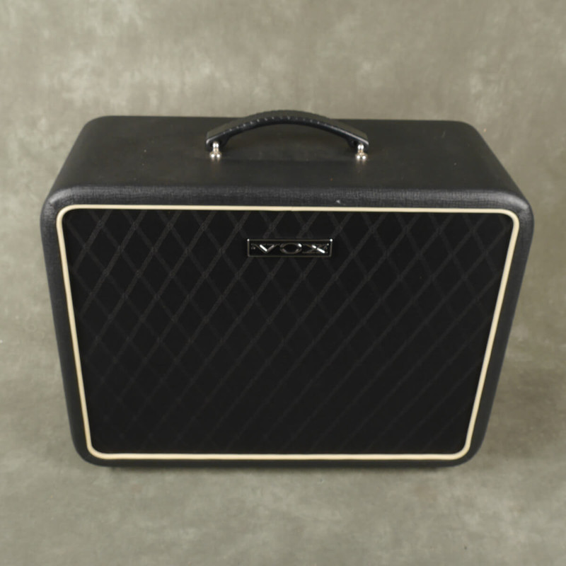 Vox V112NT Speaker Cabinet w/Celestion G12M - 2nd Hand