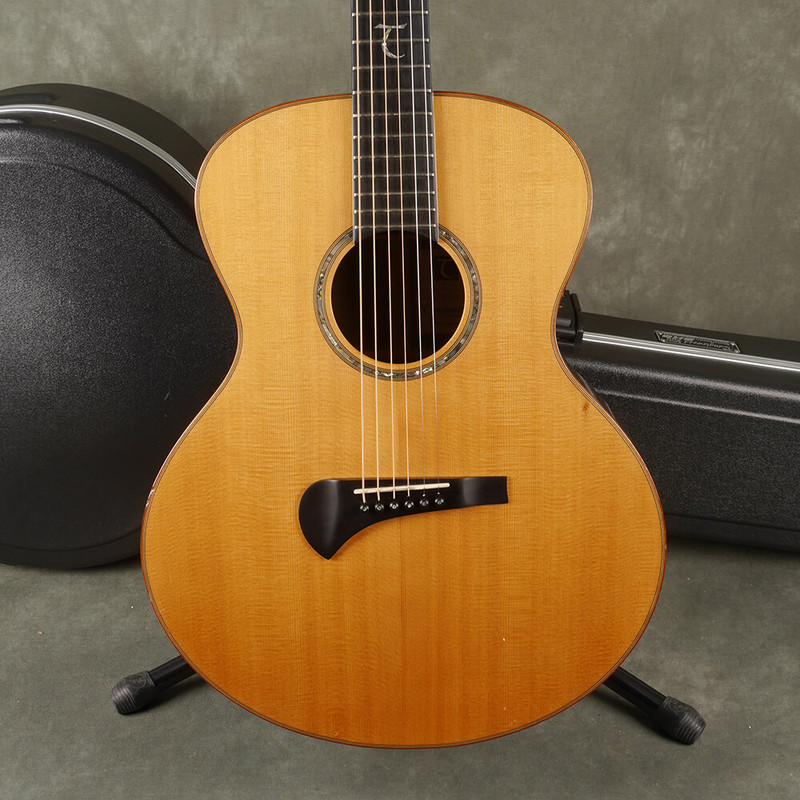 Tanglewood TSR-2 Acoustic Guitar - Natural w/Hard Case - 2nd Hand Tanglewood TSR-2 Acoustic Guitar - Natural w/Hard Case - 2nd Hand