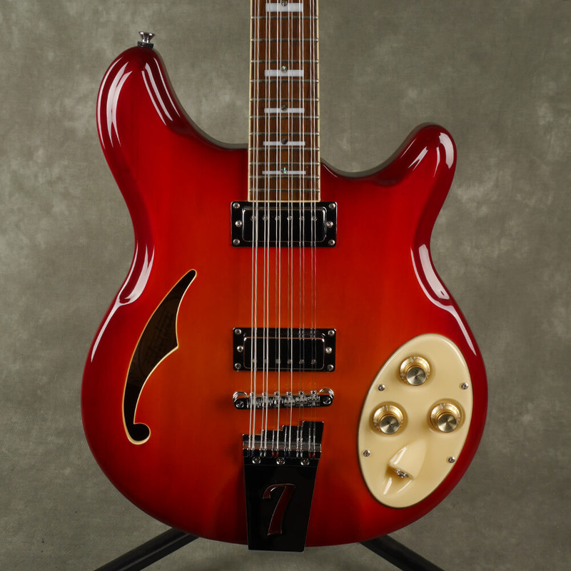 Italia Rimini 12 12-String Electric Guitar - Cherry Sunburst - 2nd Hand (110672) Italia Rimini 12 12-String Electric Guitar - Cherry Sunburst - 2nd Hand (110672)