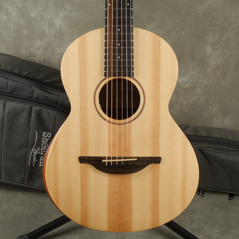Sheeran by Lowden W-04 - Natural w/Gig Bag - 2nd Hand Sheeran by Lowden W-04 - Natural w/Gig Bag - 2nd Hand