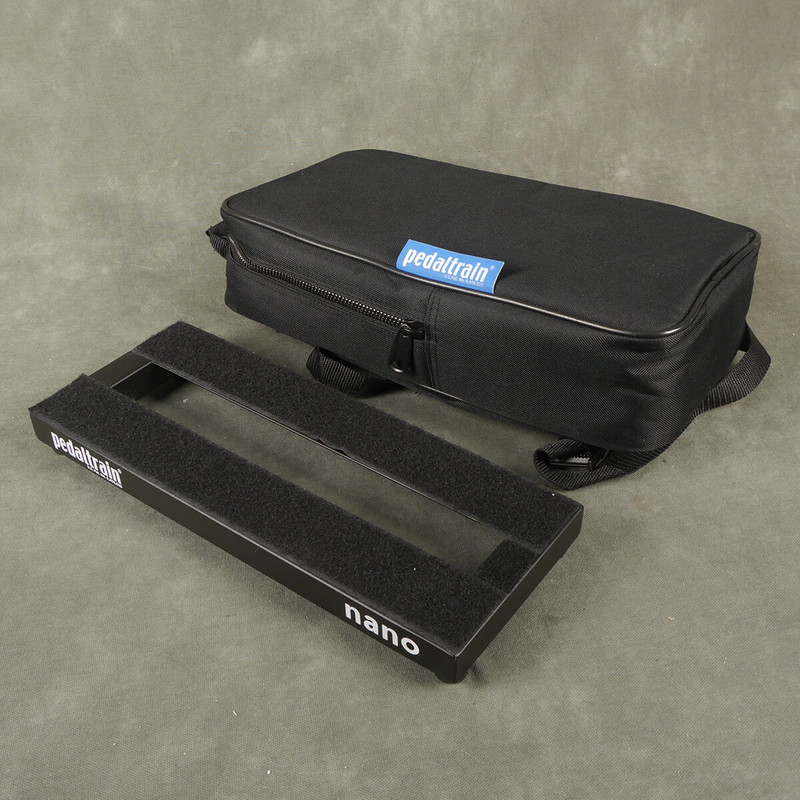 Pedaltrain Nano Pedalboard w/Gig Bag - 2nd Hand (111139)