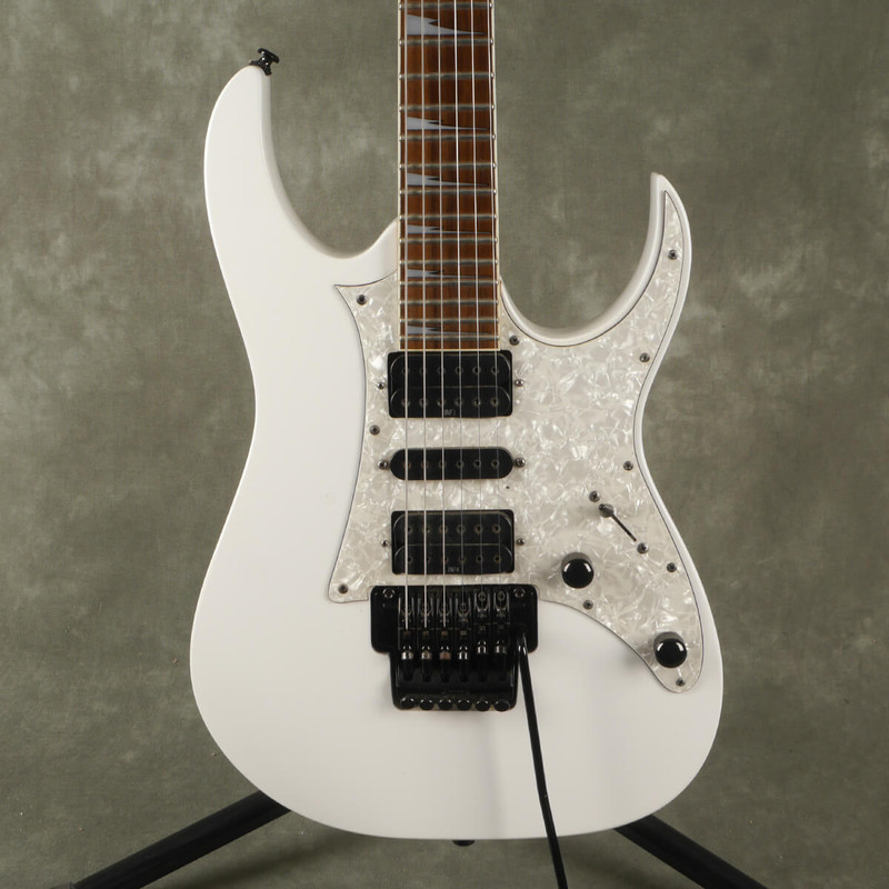 Ibanez RG350DX Electric Guitar - White - 2nd Hand Ibanez RG350DX Electric Guitar - White - 2nd Hand
