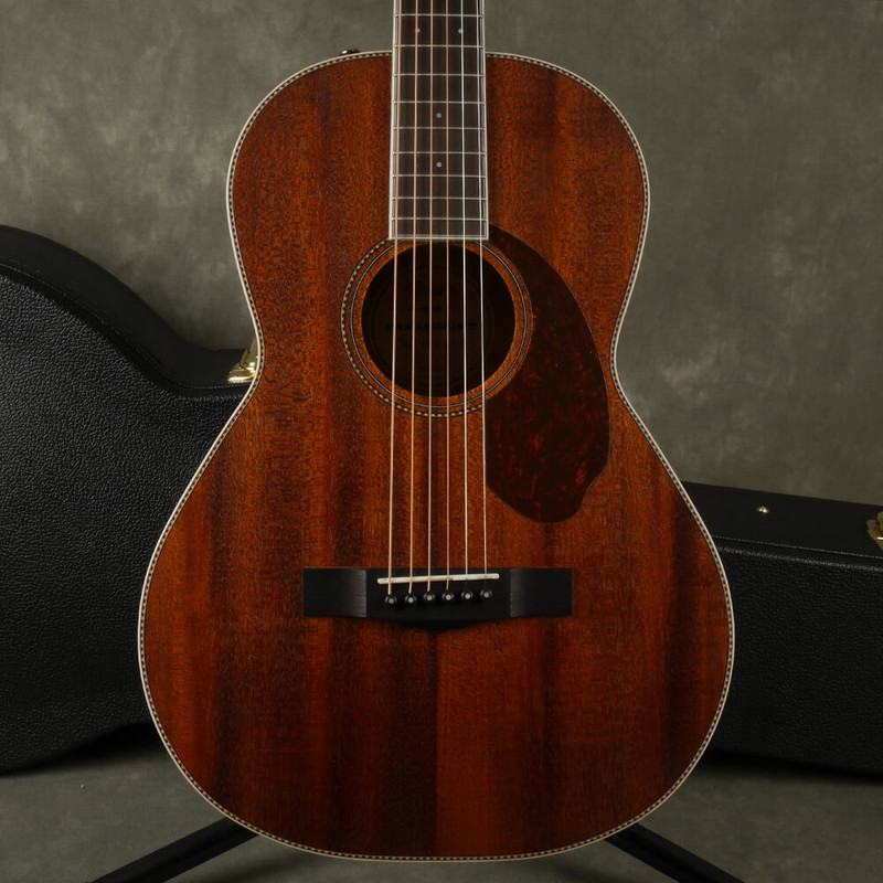 Fender PM-2 Standard Parlour - Natural w/Hard Case - 2nd Hand