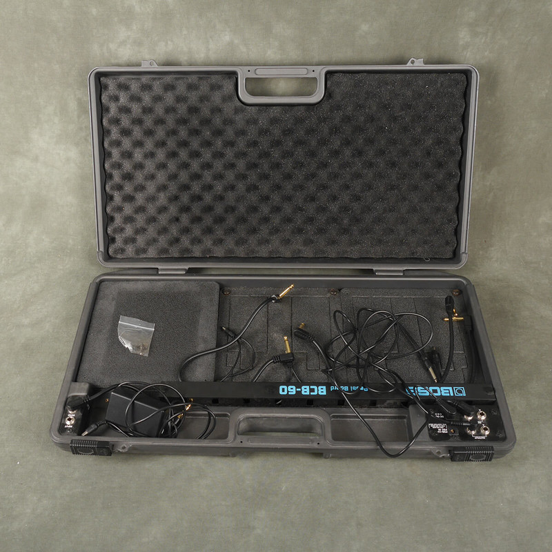 Boss BCB-60 Pedalboard & Cables - 2nd Hand