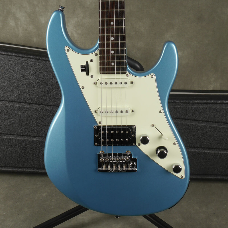 Line 6 JTV 69 Variax - Lake Placid Blue w/Hard Case - 2nd Hand