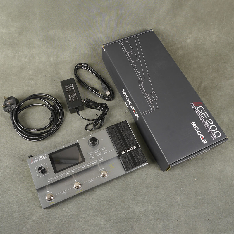 Mooer GE 200 Guitar Multi FX Pedal w/Box & PSU - 2nd Hand