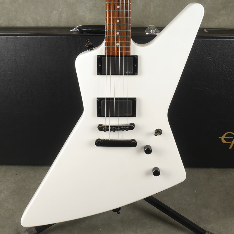 Epiphone Explorer 1984 - White w/Hard Case - 2nd Hand Epiphone Explorer 1984 - White w/Hard Case - 2nd Hand