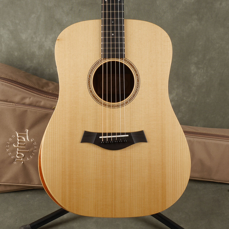 Taylor Academy 10e Acoustic Guitar - Natural w/Gig Bag - 2nd Hand (113724) Taylor Academy 10e Acoustic Guitar - Natural w/Gig Bag - 2nd Hand (113724)