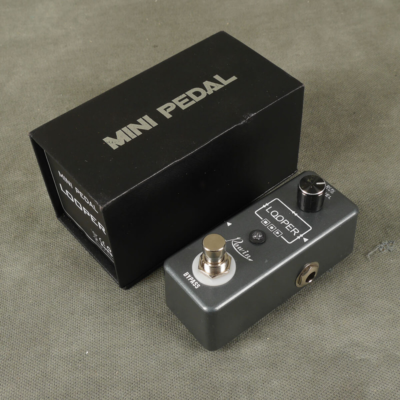 Rowin Looper FX Pedal w/Box - 2nd Hand