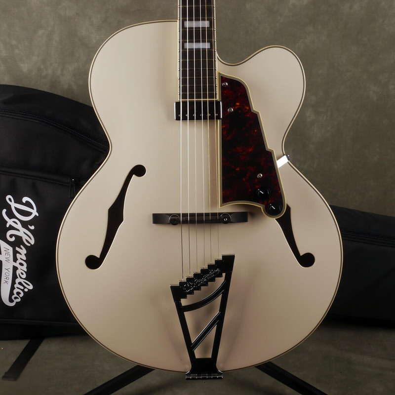 D'Angelico Premier EXL-1 Hollowbody - Champagne w/Gig Bag - 2nd Hand D'Angelico Premier EXL-1 Hollowbody - Champagne w/Gig Bag - 2nd Hand