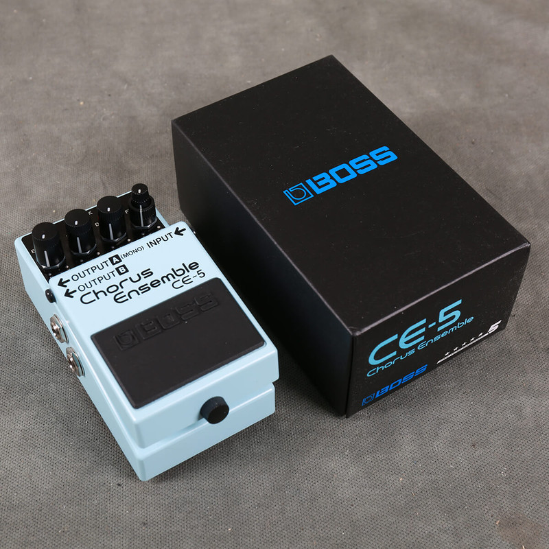 Boss CE-5 Chorus Ensemble FX Pedal w/Box - 2nd Hand (114427)