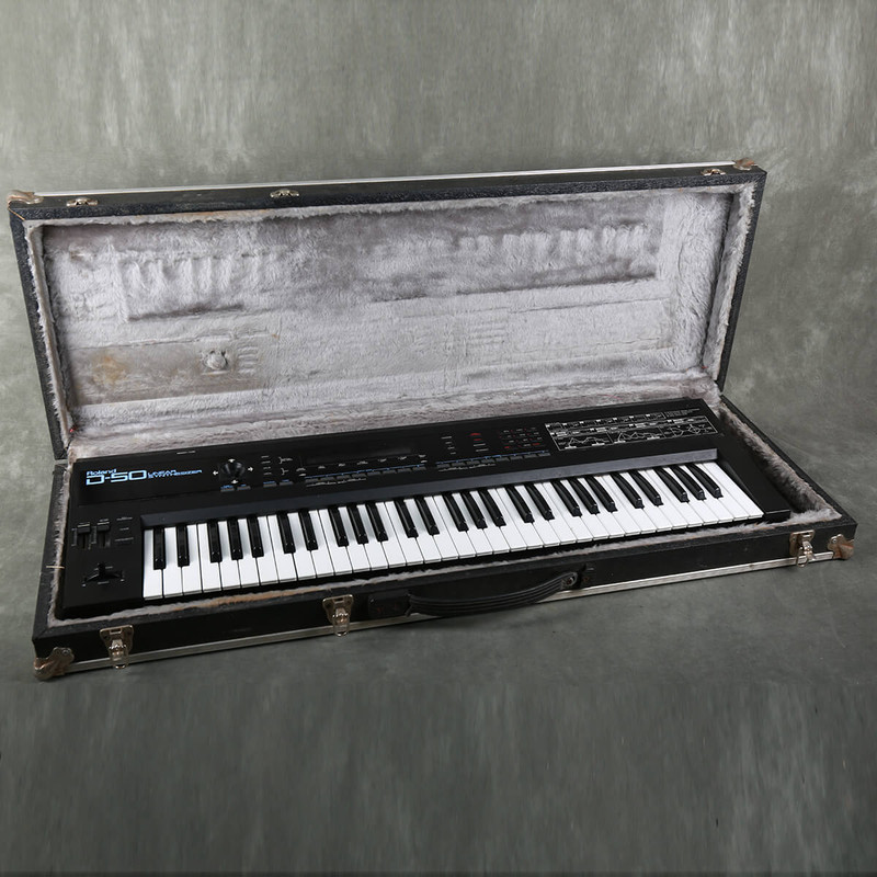 Roland D50 Digital Synthersizer w/Hard Case - 2nd Hand **COLLECTION ONLY**
