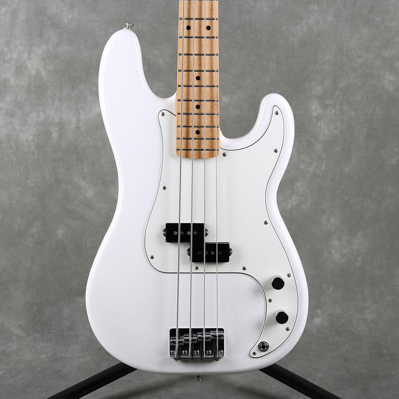 Fender Player Precision Bass Guitar - White - 2nd Hand