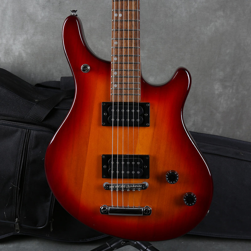 Washburn Maverick BT-2 - Cherry Sunburst w/Case - 2nd Hand
