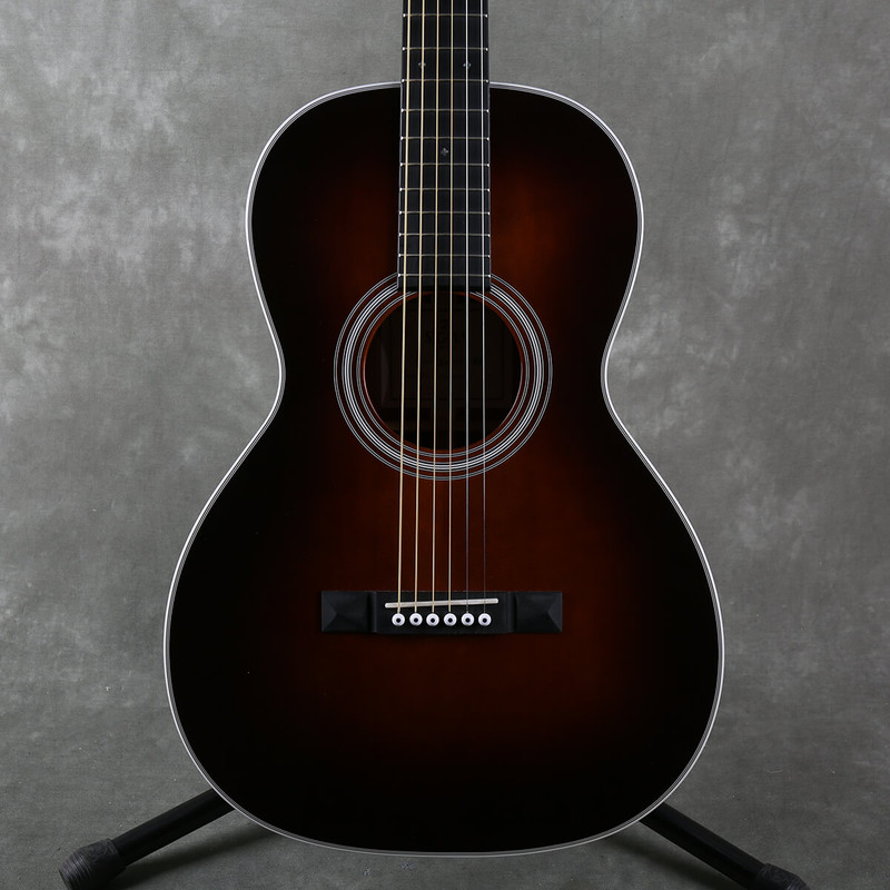 Sigma 00M-1SB Acoustic Guitar - Brown Sunburst - 2nd Hand Sigma 00M-1SB Acoustic Guitar - Brown Sunburst - 2nd Hand