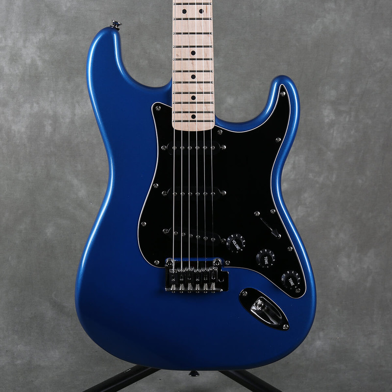 Squier Affinity Stratocaster - Lake Placid Blue - 2nd Hand Squier Affinity Stratocaster - Lake Placid Blue - 2nd Hand