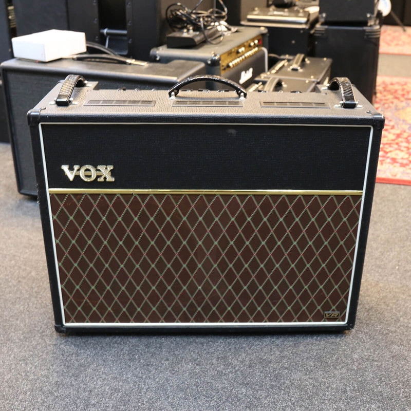 Vox AC30 VR Combo Amplifier - Green Back Speakers - 2nd Hand