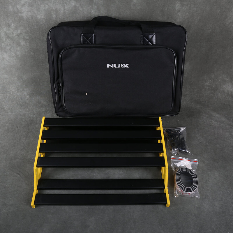 NUX Bumblebee L Pedalboard & Accessories w/Gig Bag - 2nd Hand