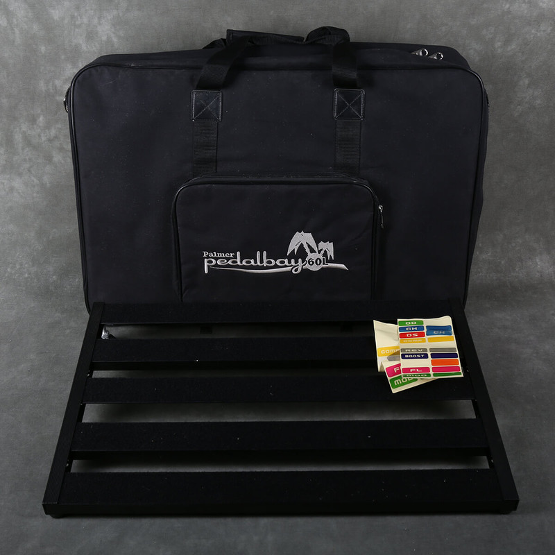 Palmer Pedalbay 60L Pedalboard w/Gig Bag - 2nd Hand Palmer Pedalbay 60L Pedalboard w/Gig Bag - 2nd Hand