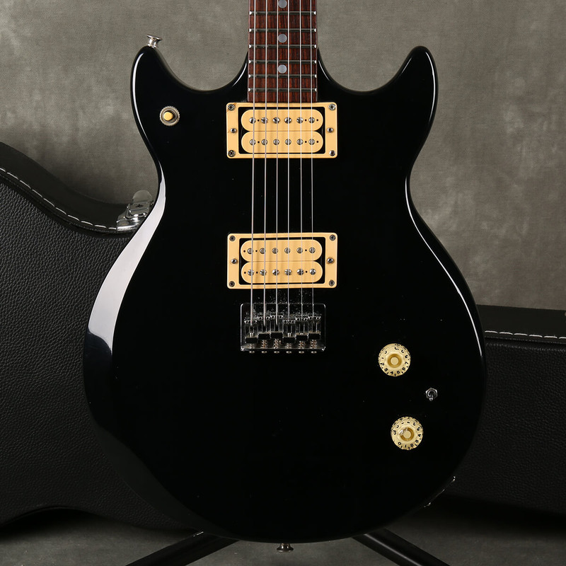 Hondo II H-1010 Electric Guitar - Black w/Hard Case - 2nd Hand