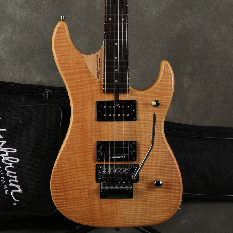 Washburn N24F Nun Bettencourt - Natural w/Gig Bag - 2nd Hand Washburn N24F Nun Bettencourt - Natural w/Gig Bag - 2nd Hand