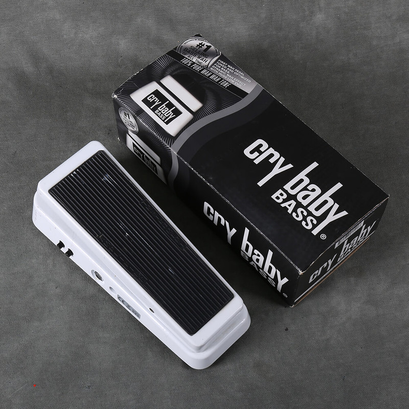 Jim Dunlop 105Q Cry Baby Bass Wah Pedal w/Box - 2nd Hand