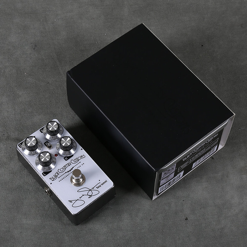 Black Country Customs Ti-Boost Tony Iommi Signature FX Pedal w/Box - 2nd Hand Black Country Customs Ti-Boost Tony Iommi Signature FX Pedal w/Box - 2nd Hand