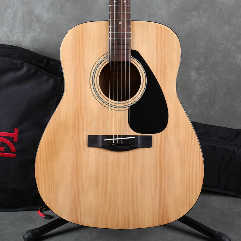 Yamaha F310 - Natural - Gig Bag - 2nd Hand