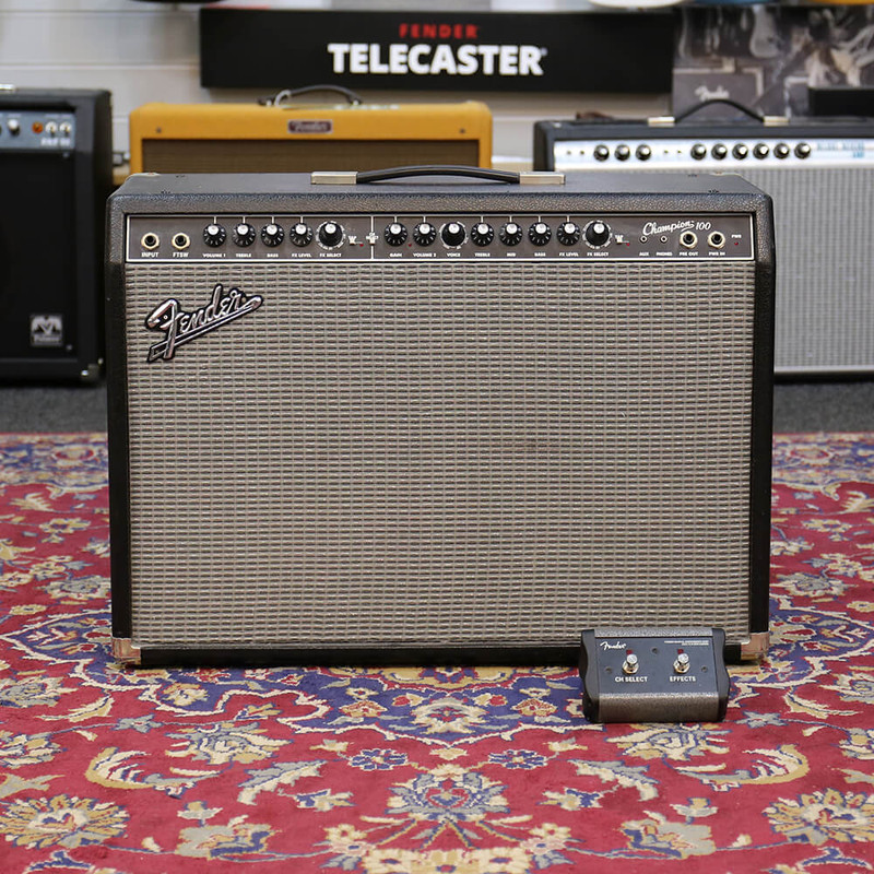 Fender Champion 100 Amp with Footswitch - 2nd Hand