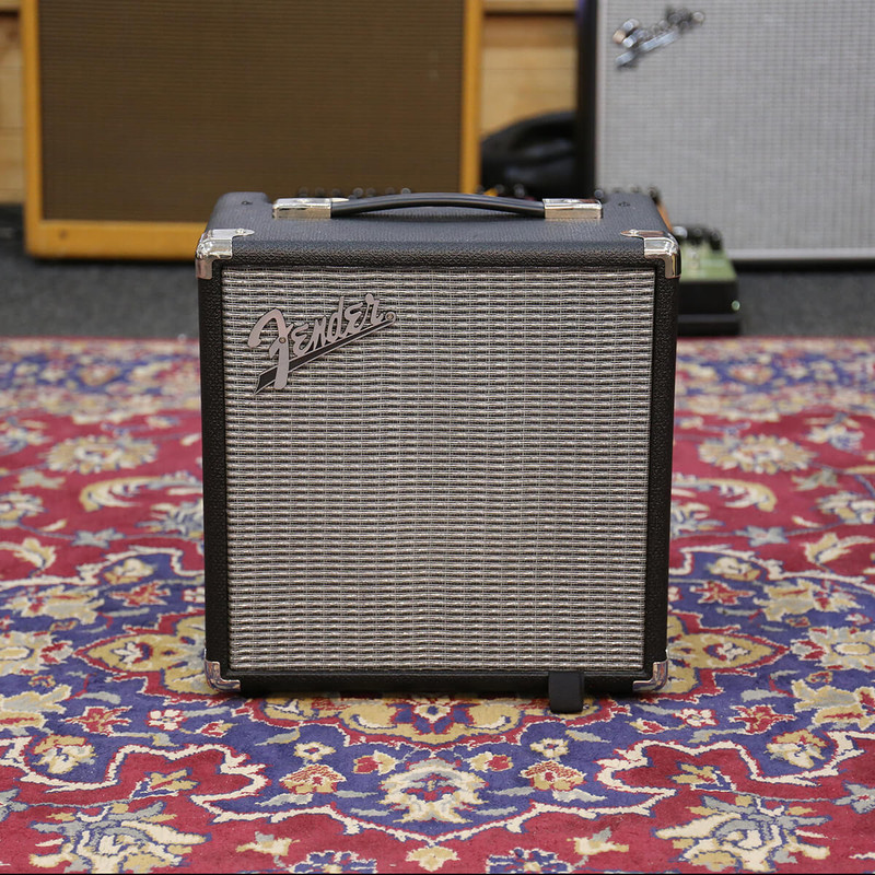 Fender Rumble 15 - 2nd Hand