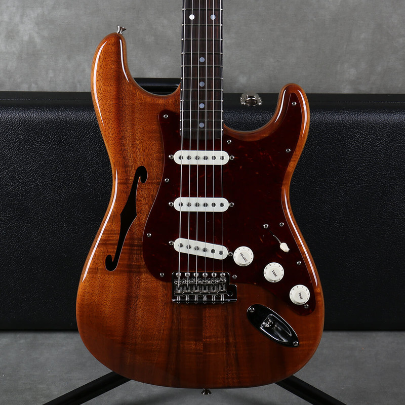 Fender Custom Shop Artisan Koa Thinline Stratocaster - Case - 2nd Hand - Used Fender Custom Shop Artisan Koa Thinline Stratocaster - Case - 2nd Hand - Used