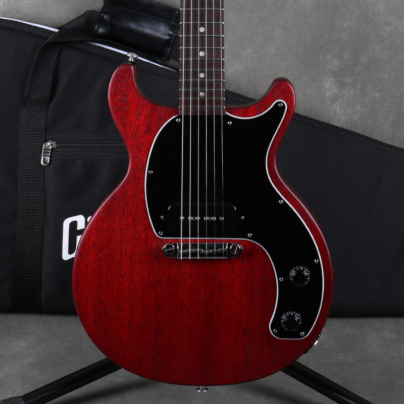 Gibson Les Paul Junior Tribute DC - Worn Cherry - Gig Bag - 2nd Hand Gibson Les Paul Junior Tribute DC - Worn Cherry - Gig Bag - 2nd Hand