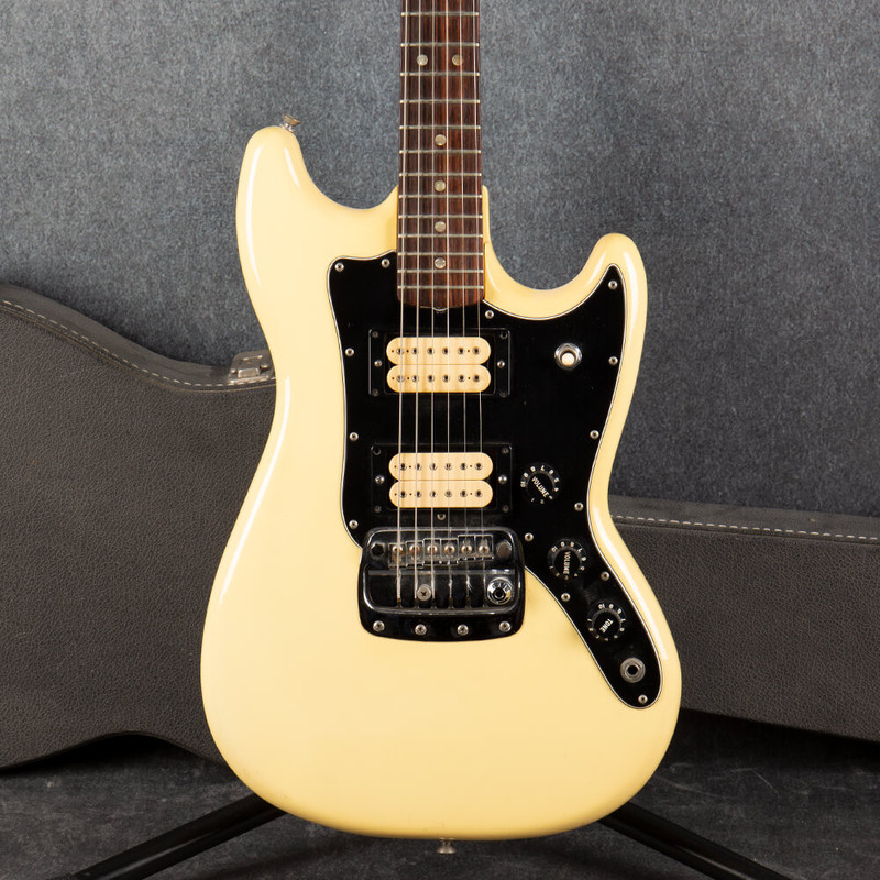 Fender 1978 Bronco - Super Distortions - White - Hard Case - 2nd Hand