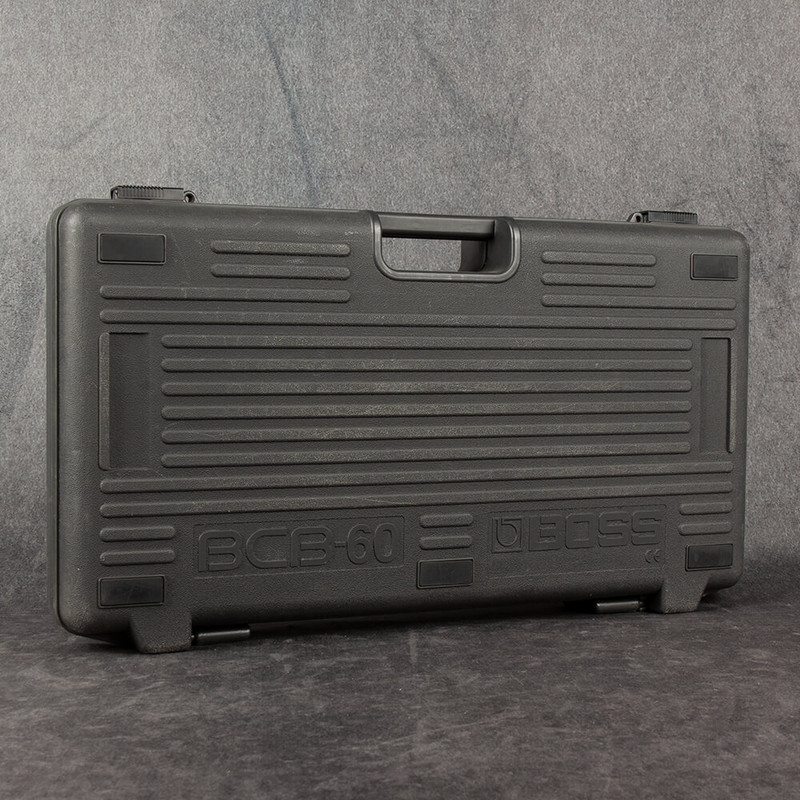 Boss BCB60 Pedal Board with PSU and DC Chain - 2nd Hand Boss BCB60 Pedal Board with PSU and DC Chain - 2nd Hand