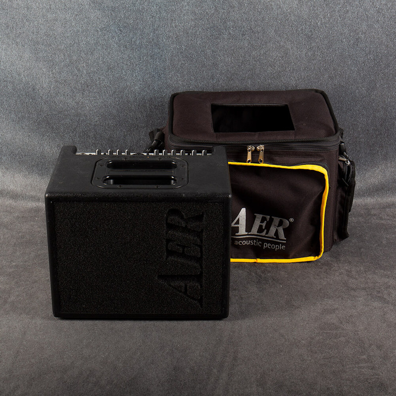 AER Compact 60 2 Acoustic Amplifier - Gig Bag - 2nd Hand AER Compact 60 2 Acoustic Amplifier - Gig Bag - 2nd Hand