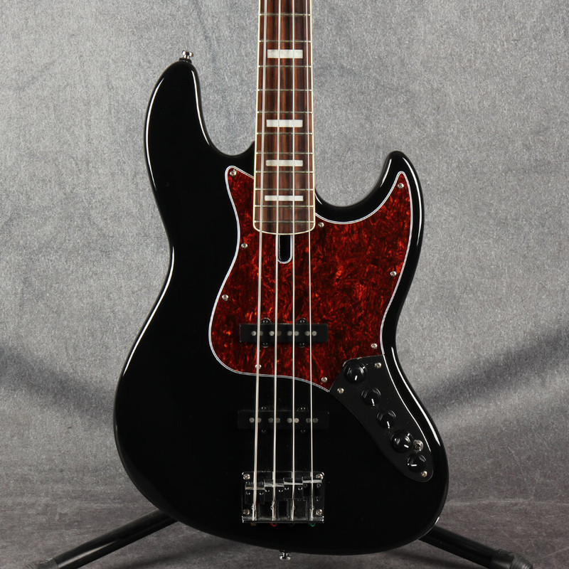 Sire Marcus Miller V7 - Vintage Black - 2nd Hand
