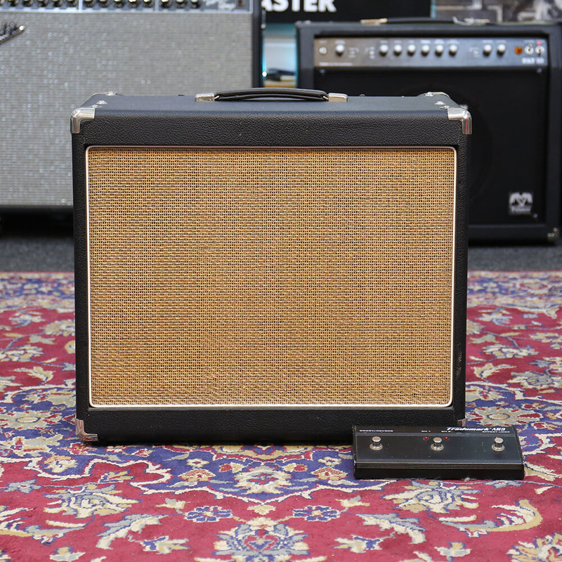 Tech 21 Trademark 60 Guitar Amp - Footswitch - 2nd Hand Tech 21 Trademark 60 Guitar Amp - Footswitch - 2nd Hand