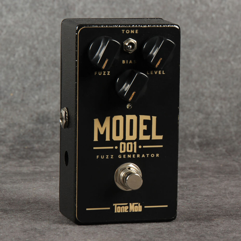 Tone Mob Model 001 Fuzz Generator - 2nd Hand Tone Mob Model 001 Fuzz Generator - 2nd Hand