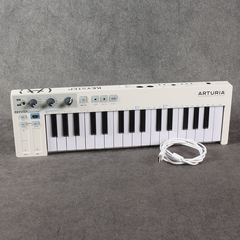 Arturia Keystep USB Midi Controller with CV Outs - 2nd Hand Arturia Keystep USB Midi Controller with CV Outs - 2nd Hand