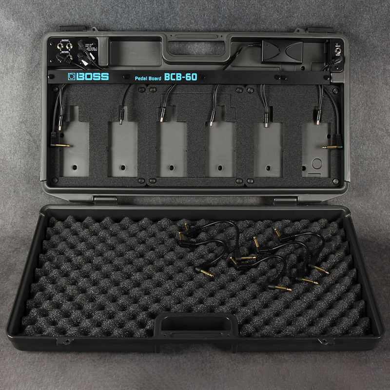 Boss BCB-60 Pedal Board with Accessories - 2nd Hand
