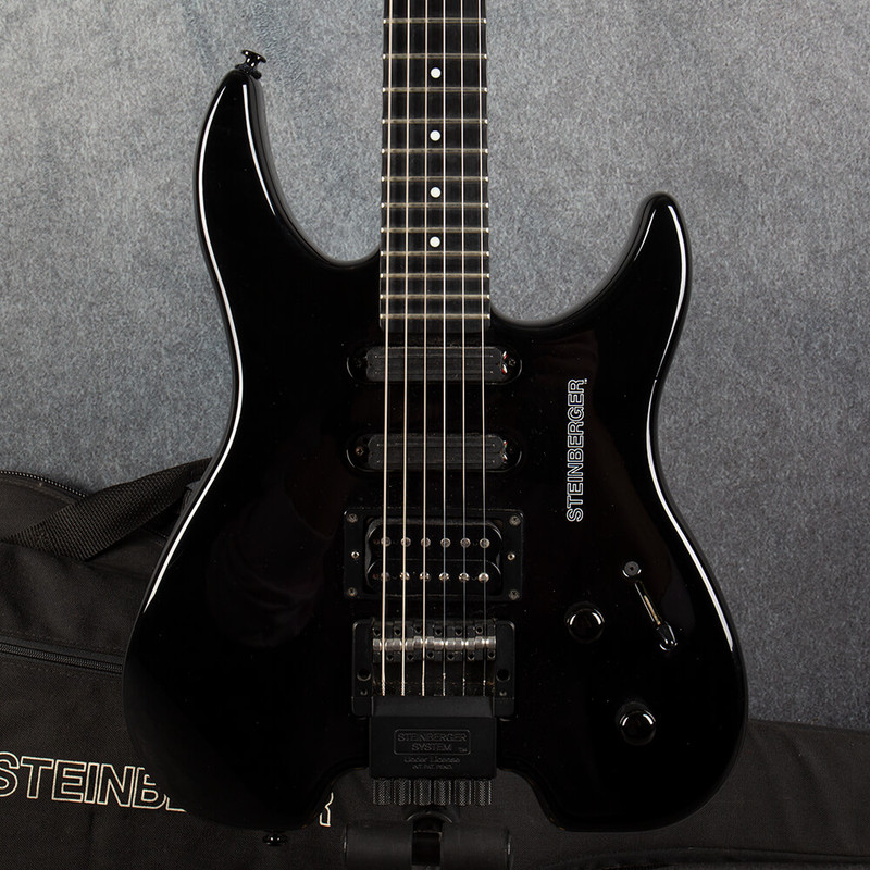 Steinberger GR4 Headless Guitar - Black - Gig Bag - 2nd Hand Steinberger GR4 Headless Guitar - Black - Gig Bag - 2nd Hand