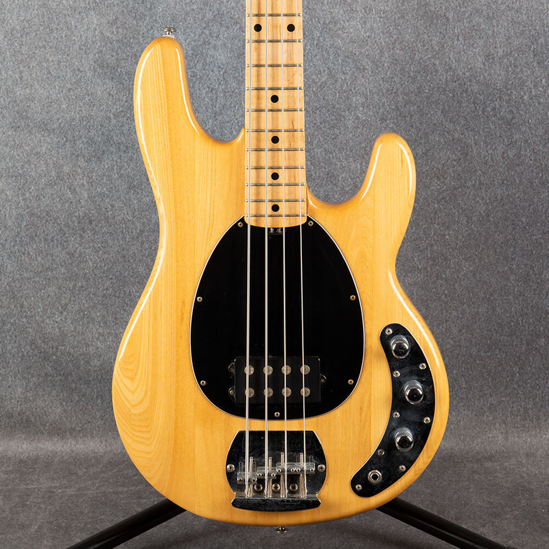 OLP by Ernie Ball MM2 StingRay Bass - Natural - 2nd Hand OLP by Ernie Ball MM2 StingRay Bass - Natural - 2nd Hand