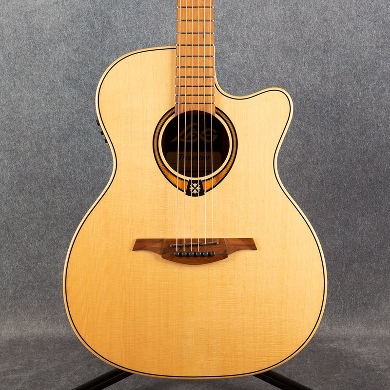Lag Tramontane 88 T88AEC Auditorium Electro-Acoustic - 2nd Hand