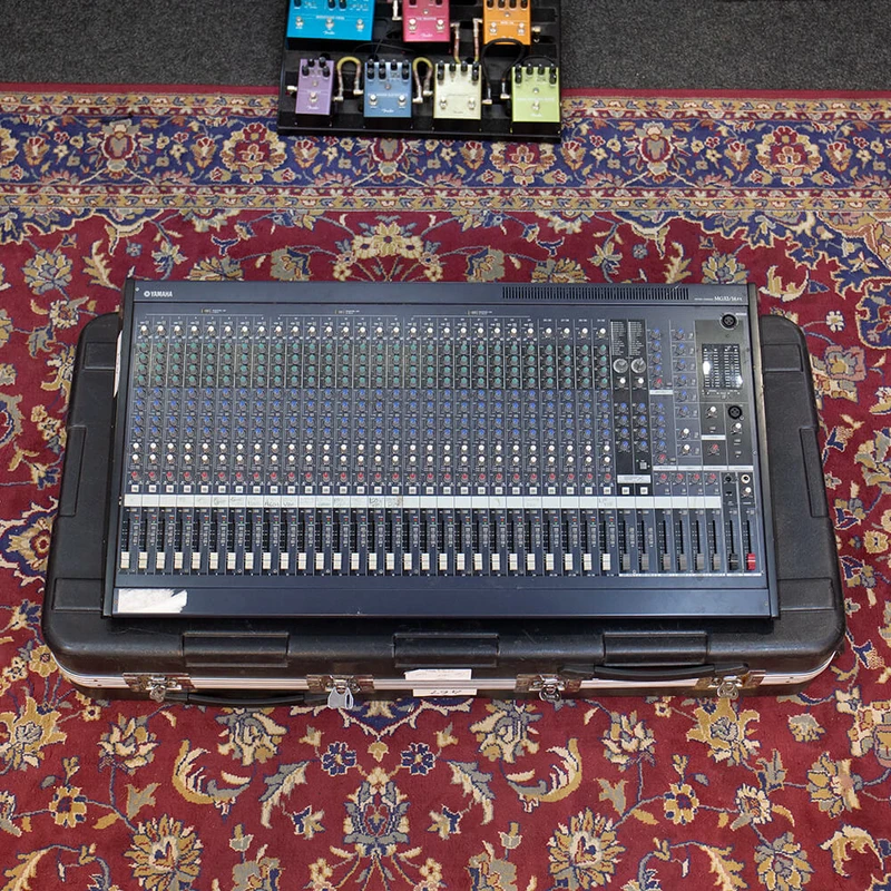 Yamaha MG32/14FX Mixing Console - Flight Case **COLLECTION ONLY** - 2nd Hand