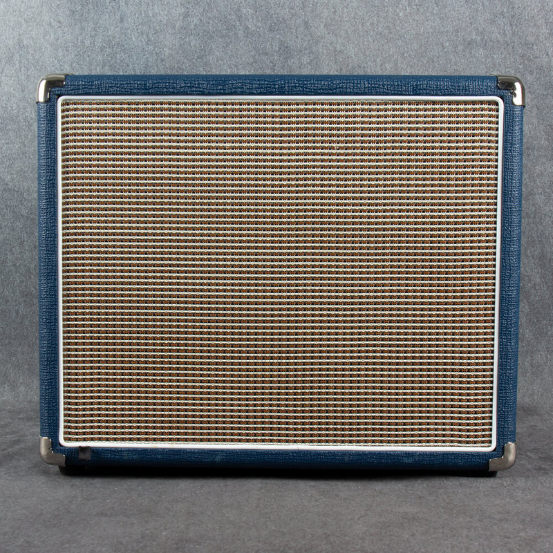 Sub Zero G110 1x10" Celestion Speaker Cab - 2nd Hand Sub Zero G110 1x10" Celestion Speaker Cab - 2nd Hand