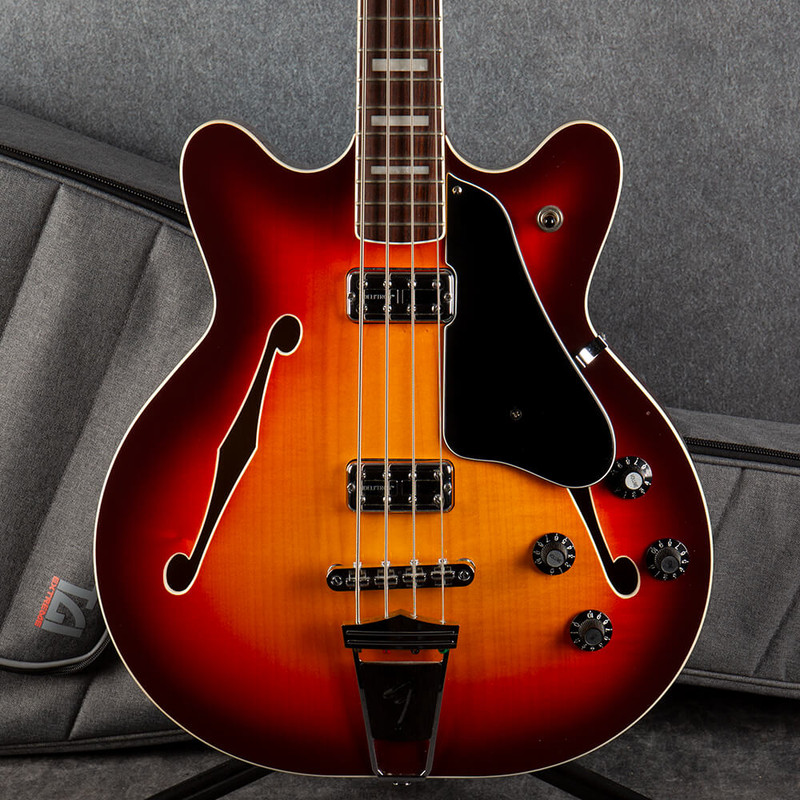 Fender Coronado Bass - Aged Cherry Burst - Gig Bag - 2nd Hand