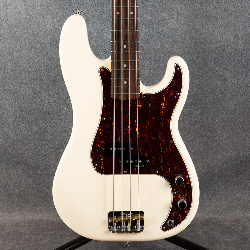 Unbranded Precision Bass - White - 2nd Hand - 2nd Hand